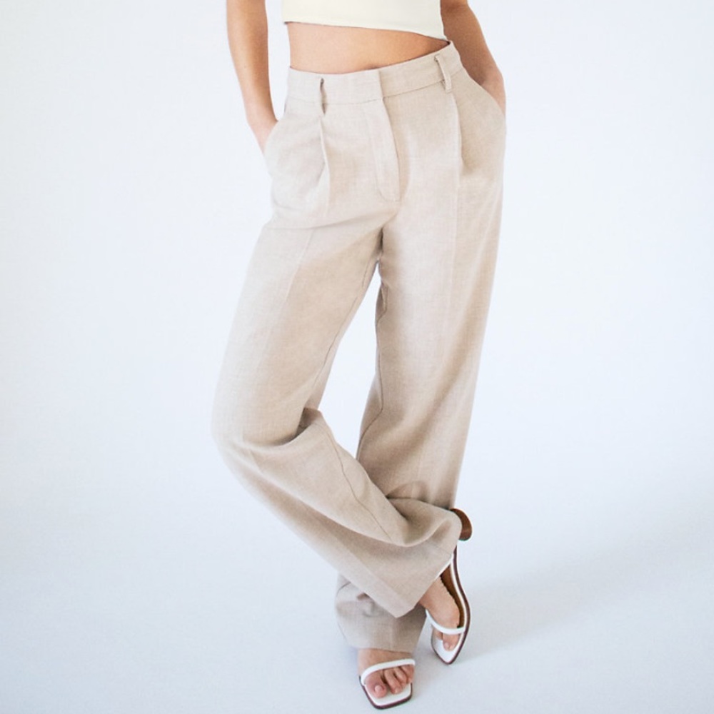 Aritzia Wilfred Ibiza pants size 2 in light birch